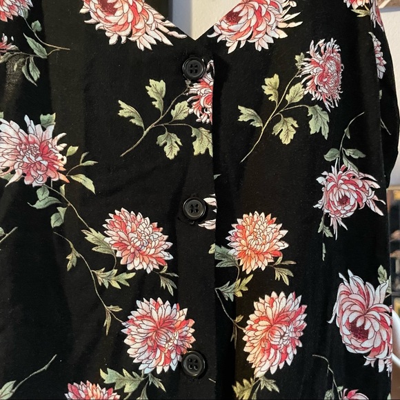 Size small casual buttoned summer dress - Picture 4 of 4